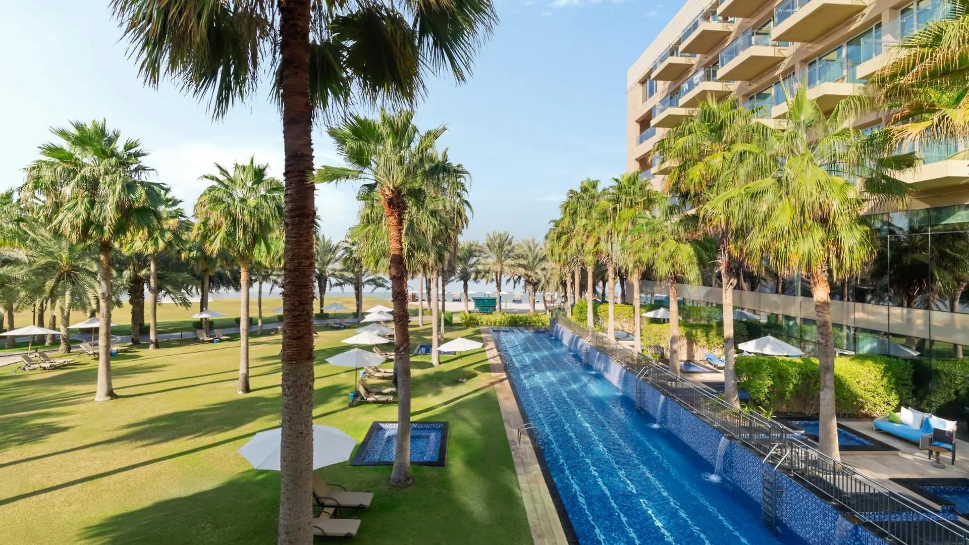 Rixos The Palm Hotel & Suites Dubai Semesteranläggning (resort)
