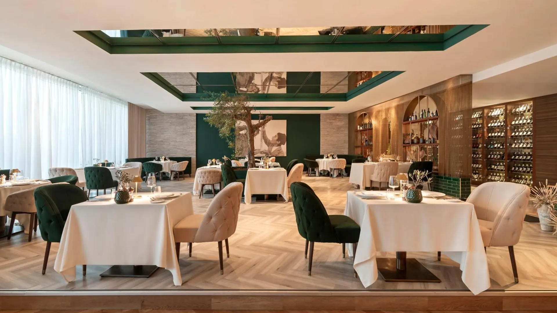 Rixos The Palm Hotel & Suites Dubai