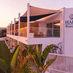 blue-harbour-boutique-apartments.hotelsatayianapa.com/