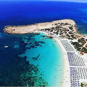 dome-beach-hotel-resort.hotelsatayianapa.com/
