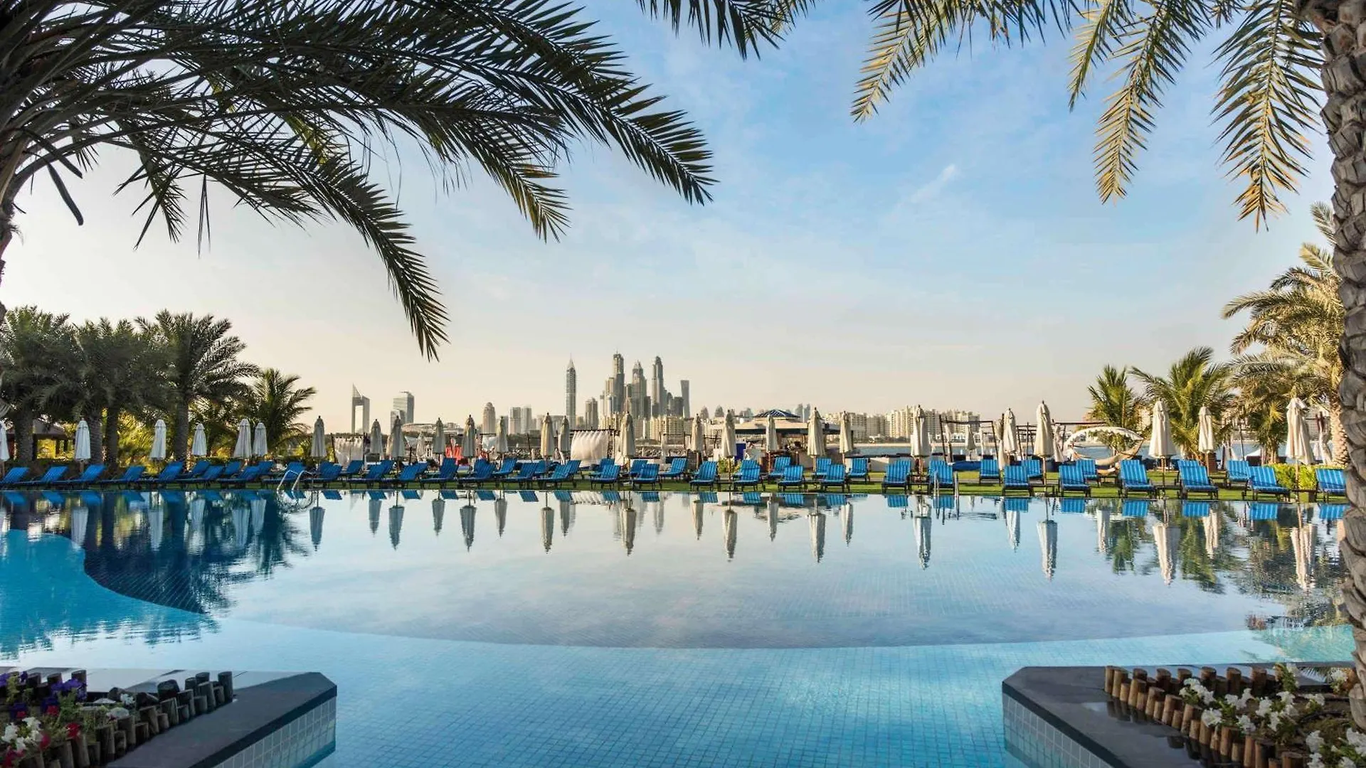 אתר נופש דובאי Rixos The Palm Hotel & Suites