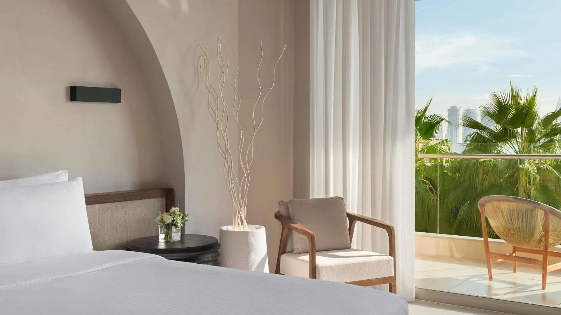 דובאי Rixos The Palm Hotel & Suites איחוד האמירויות הערביות
